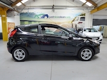 Ford Fiesta 2013 Zetec - Thumb 6