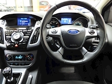 Ford Focus 2014 Titanium Navigator Tdci - Thumb 4