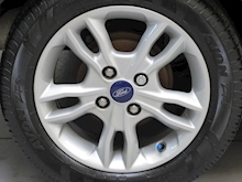 Ford Fiesta 2015 Zetec - Thumb 18