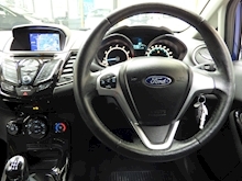Ford Fiesta 2016 Zetec - Thumb 4