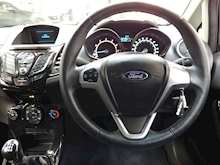 Ford Fiesta 2015 Zetec - Thumb 4