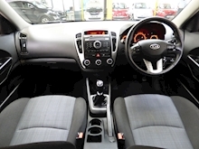 Kia Ceed 2011 Vr-7 - Thumb 24