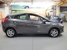 Ford Fiesta 2015 Zetec - Thumb 6