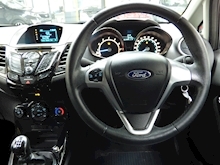 Ford Fiesta 2015 Zetec - Thumb 4