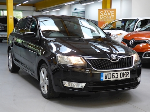 Skoda Rapid Spaceback Elegance Tsi