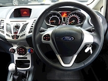 Ford Fiesta 2012 Zetec - Thumb 4