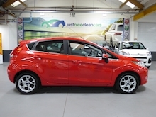 Ford Fiesta 2012 Zetec - Thumb 13