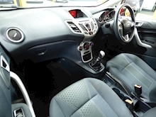 Ford Fiesta 2012 Zetec - Thumb 23