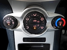 Ford Fiesta 2012 Zetec - Thumb 30