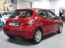 Peugeot 208 2014 Access - Thumb 16