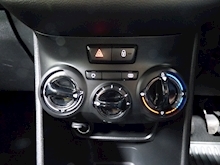 Peugeot 208 2014 Access - Thumb 32