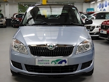 Skoda Fabia 2011 Se 12V - Thumb 6