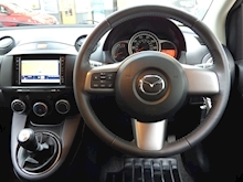 Mazda Mazda 2 2012 Venture Edition - Thumb 6