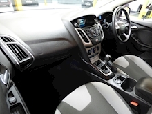 Ford Focus 2014 Zetec S - Thumb 26