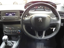 Peugeot 308 2014 Access - Thumb 8