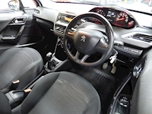 Peugeot 208 2014 Access+ - Thumb 23