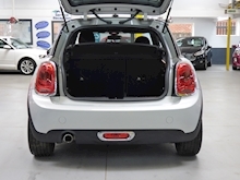 MINI Hatch 2014 Cooper D 3-Door Hatch - Thumb 18