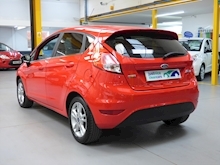 Ford Fiesta 2015 Zetec - Thumb 2