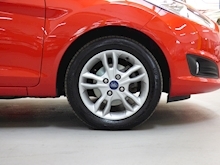 Ford Fiesta 2015 Zetec - Thumb 22