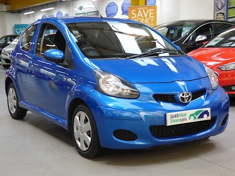 Toyota AYGO Blue