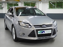 Ford Focus 2012 Zetec - Thumb 2