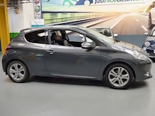 Peugeot 208 2013 VTi Allure - Thumb 14