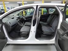 Vauxhall Meriva 2015 i Tech Line - Thumb 23