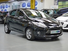 Ford Fiesta 2012 Zetec - Thumb 4