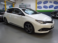 Toyota Auris 2017 VVT-h GB25 - Thumb 6