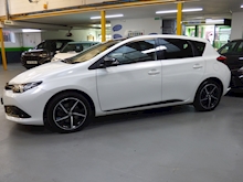 Toyota Auris 2017 VVT-h GB25 - Thumb 10