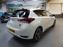 Toyota Auris 2017 VVT-h GB25 - Thumb 12