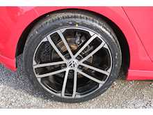 Volkswagen Golf S Tsi Bluemotion Technology Dsg 