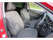 Volkswagen Golf S Tsi Bluemotion Technology Dsg 