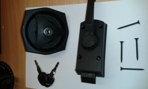 Hobby Door Lock Type 2 inc Keys