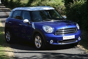 Mini Countryman Cooper D Hatchback 1.6 Manual Diesel