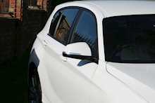 BMW 1 Series 118i Sport 5-Door - Thumb 3
