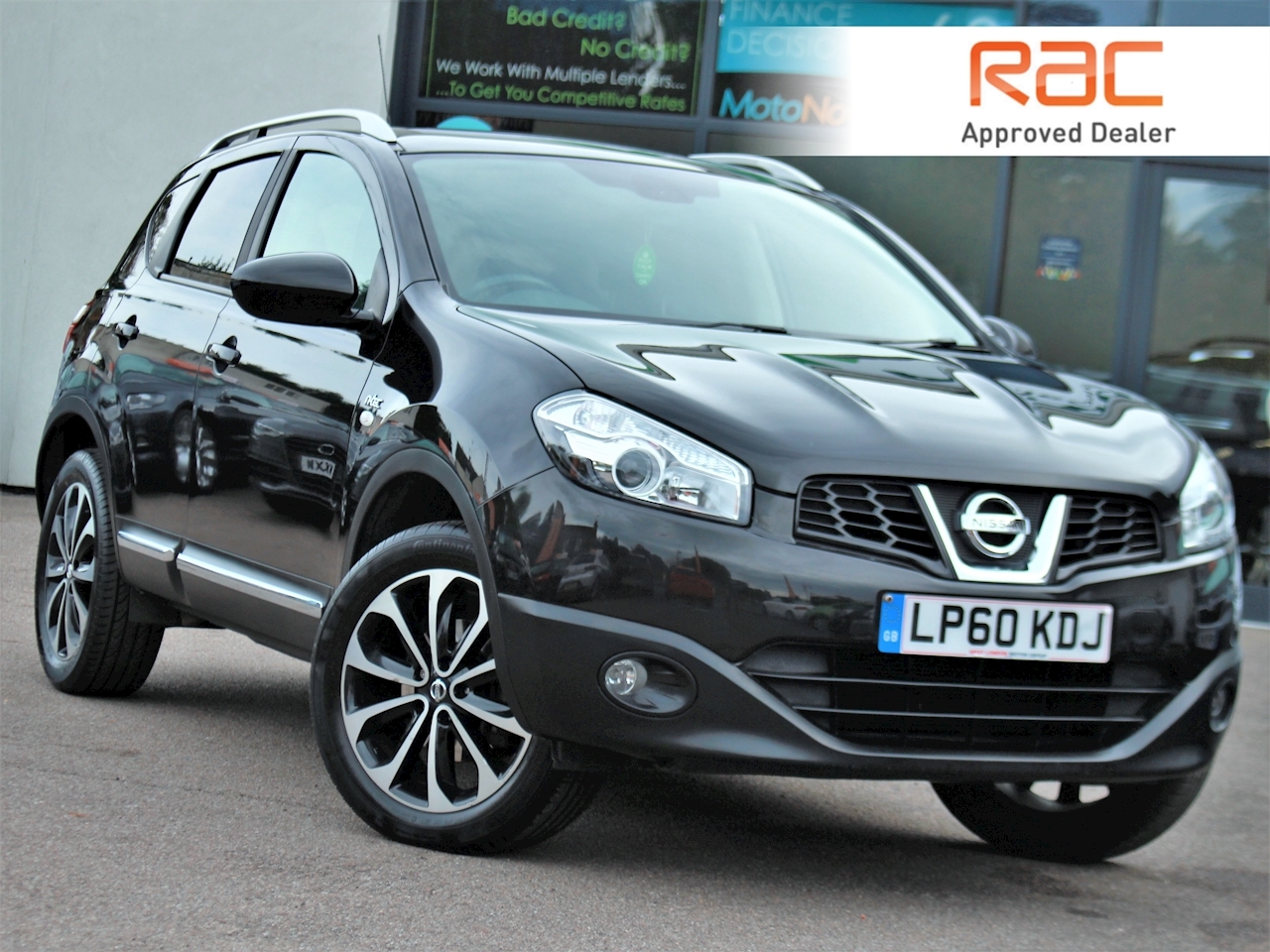 Used 2011 Nissan Qashqai N-Tec For Sale in Hertfordshire (U3296) | AZ Autos