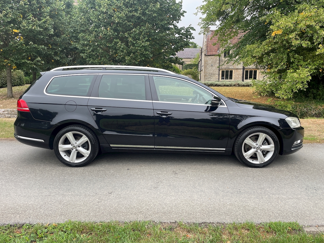 Used 2011 Volkswagen Passat Highline Tsi Bluemotion Technology Dsg For