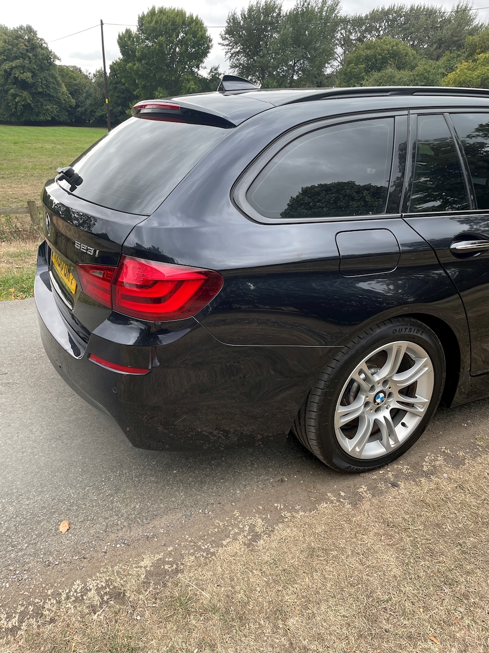 Used 2011 BMW 5 Series F11 523i M Sport Touring For Sale in Hertfordshire  (U789)