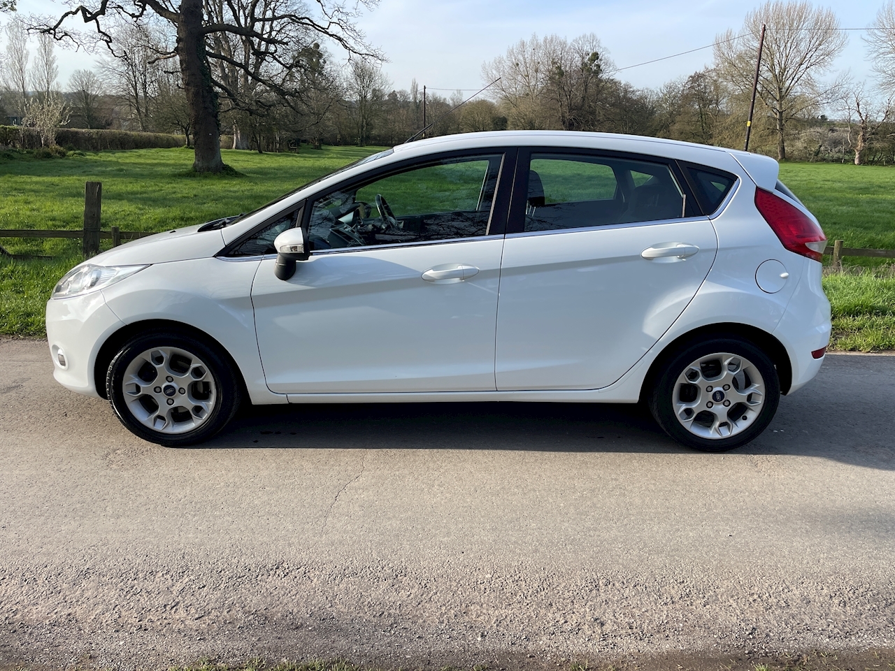 Used 2012 Ford Fiesta Zetec For Sale in Avon (U101422) | Swan Motor Company