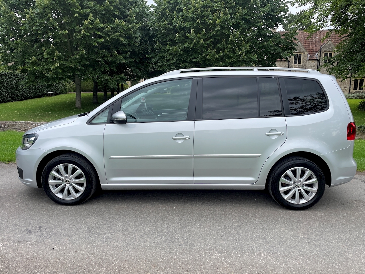 Used 2012 Volkswagen Touran Se Tsi Dsg For Sale in Avon (U555590 ...