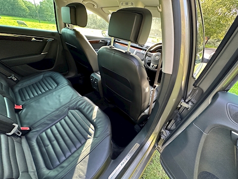 Highline Tsi Bluemotion Technology Dsg 1.4 4dr Saloon Semi Auto Petrol