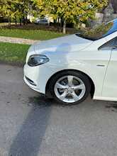 Mercedes-Benz B-Class B180 Blueefficiency Sport Automatic