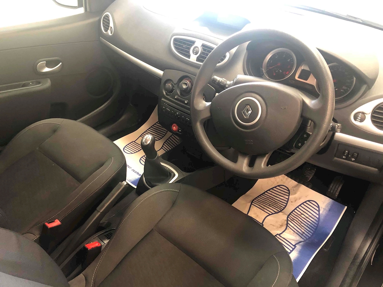 Used 2010 Renault Clio IMusic For Sale (U1808) East Devon Cars Ltd