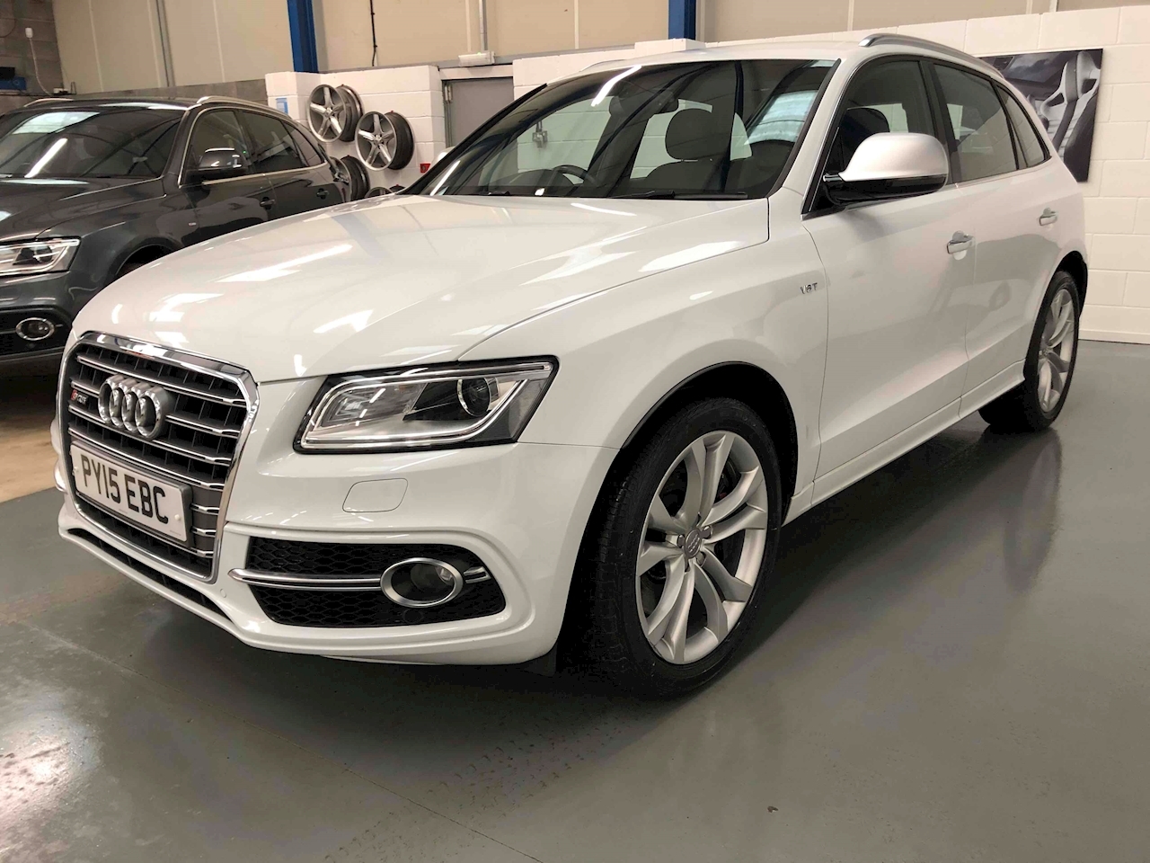 Audi sq5 2015