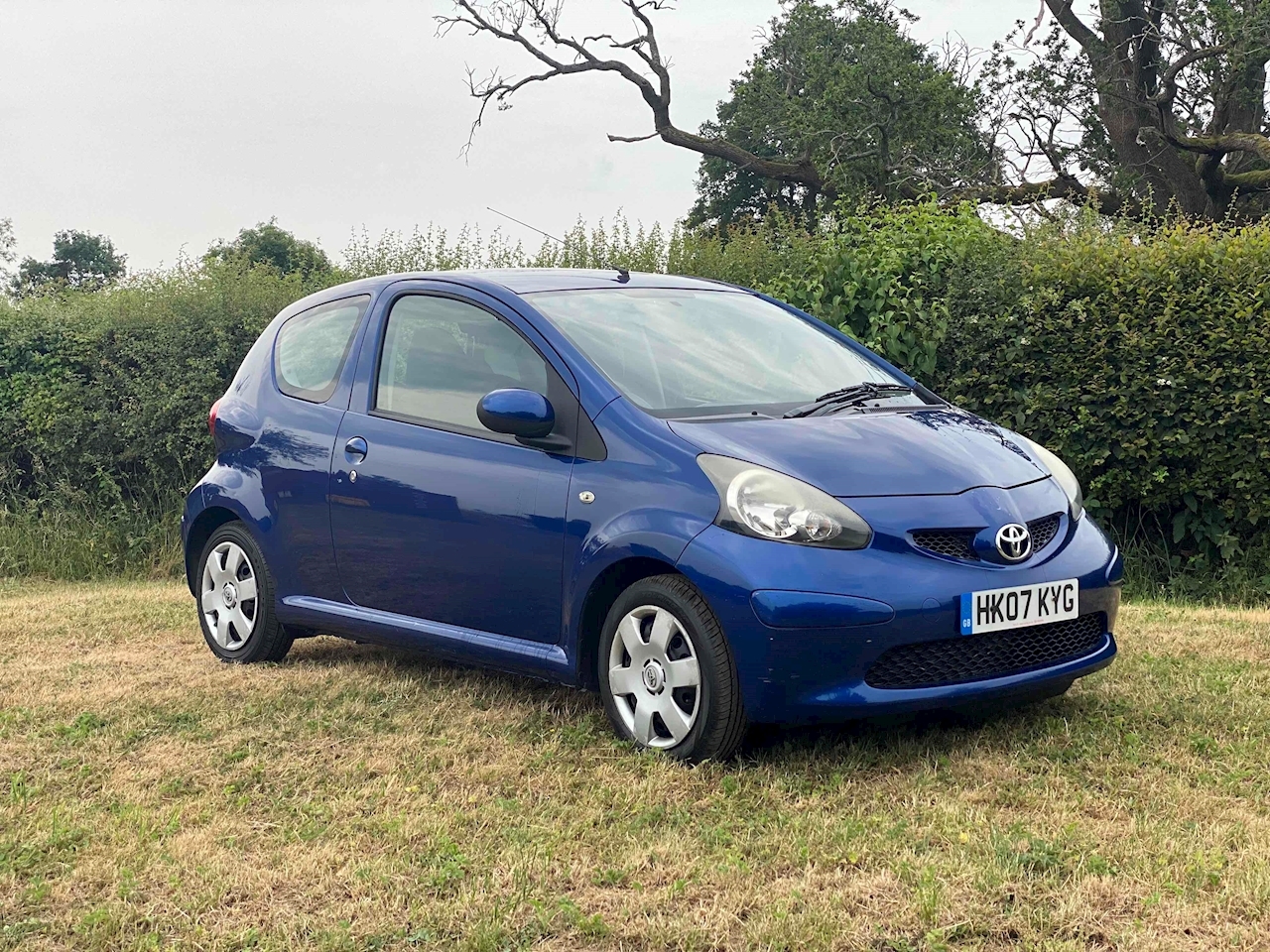Used 2007 Toyota AYGO VVT i Blue For Sale In Berkshire U2116 used-2007-toyota-aygo-vvt-i-blue-for-sale-in-berkshire-u2116