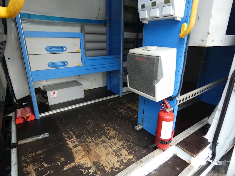 Ford 2013 63 FORD TRANSIT T350 MWB HIGH ROOF MOBILE WORKSHOP 155PS 2.2TDCI L2H3