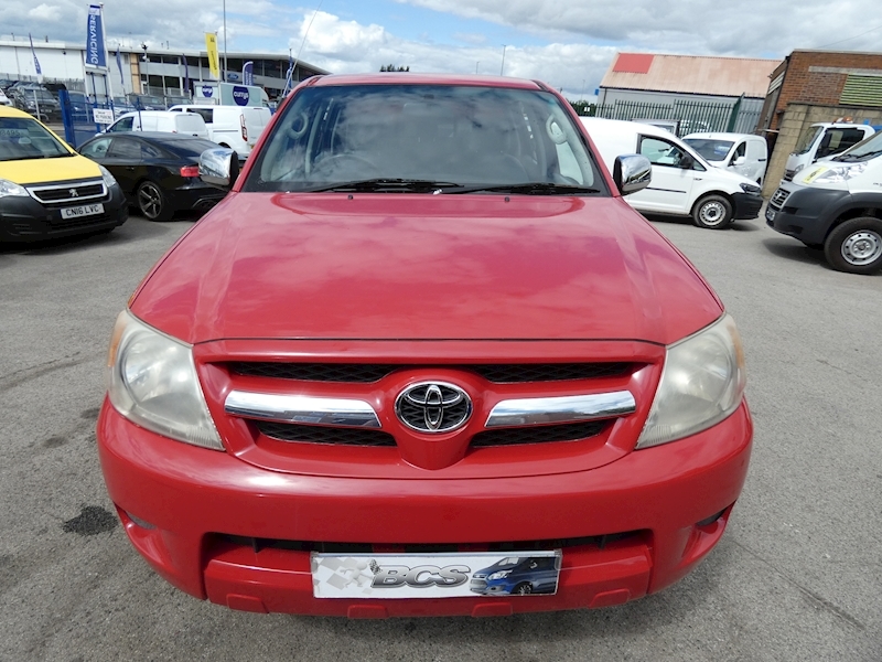 Toyota 2006 56 TOYOTA HILUX 2.5 D-4D HL3 DOUBLE CAB PICK UP