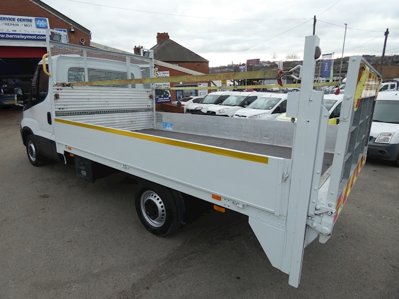 Iveco 2017 67 IVECO DAILY 2.3TD 14V 35S LWB DROPSIDE PICKUP TAIL LIFT EURO 6