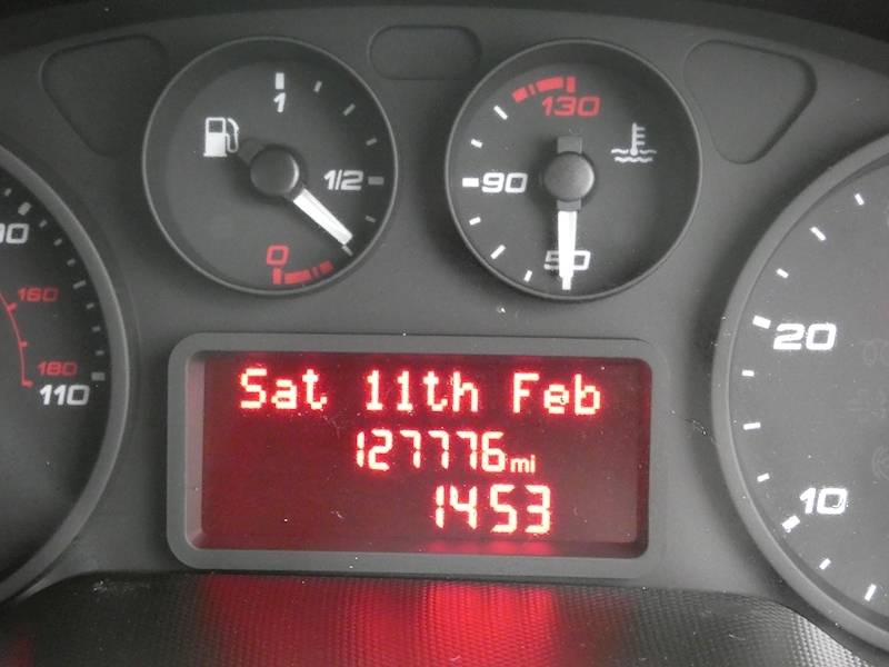 Iveco 2017 67 IVECO DAILY 2.3TD 14V 35S LWB DROPSIDE PICKUP TAIL LIFT EURO 6